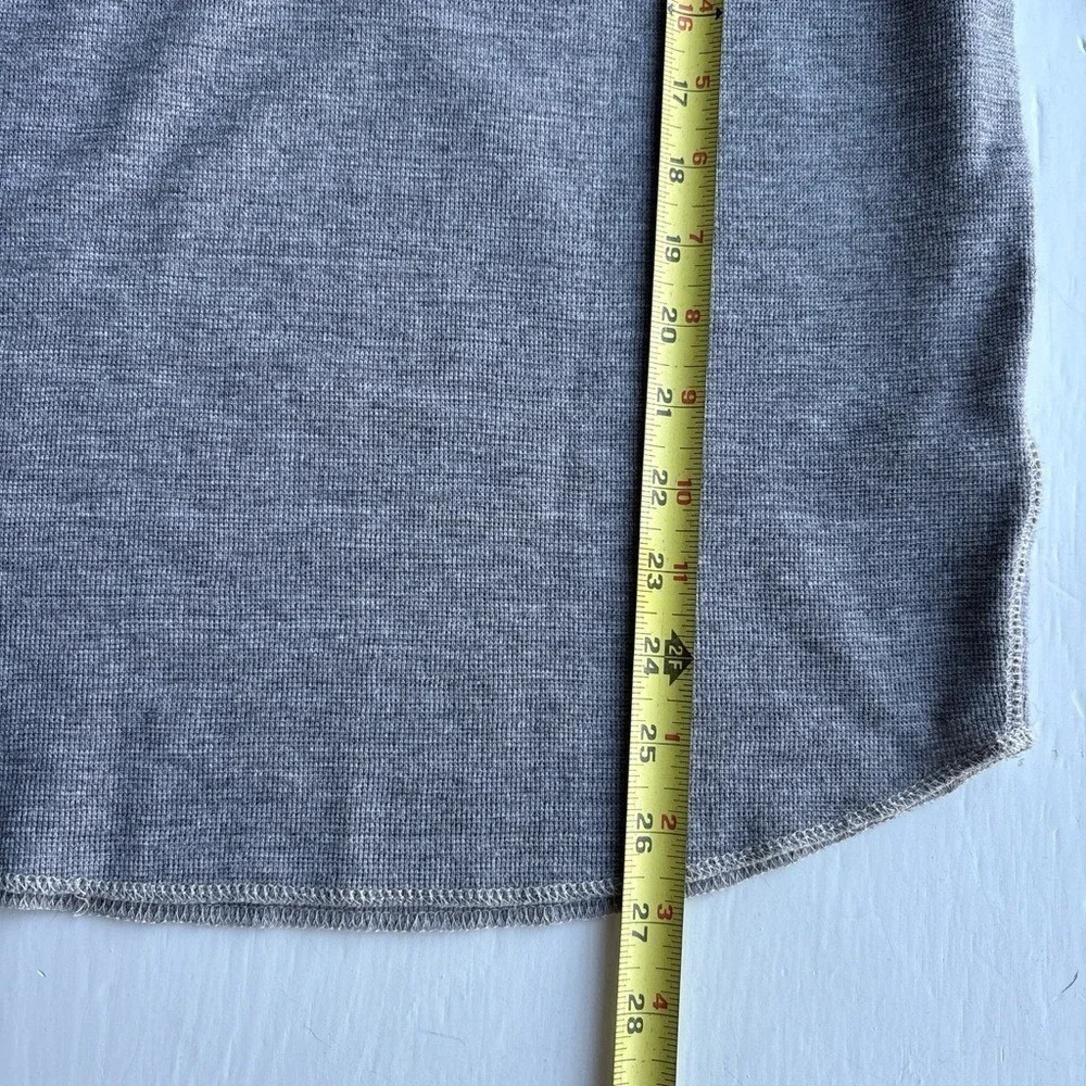 American Eagle Mens M Thermal Shirt Gray Graphic‎ Long Sleeve Waffle Knit